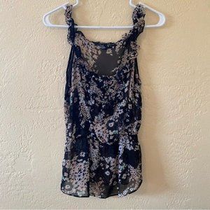 Forever 21 Women’s Size Small Floral Crop Top Shirt
